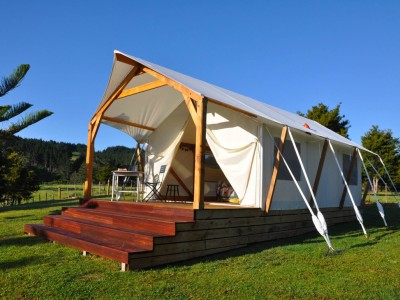 Galleries/Glamping/22-Magic-Cottages-Glamping-Tent.jpg